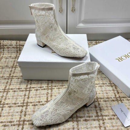 DIOR 26S ANKLE BOOTS 35MM IN WHITE FLORAL LACE MESH BLOCK HEEL