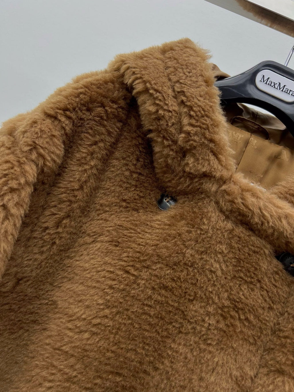 BURBERRY 25S TEDDY BEAR JACKET 0054