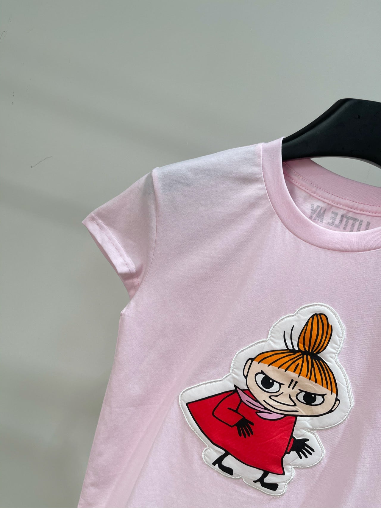 ACNE STUDIOS SHORT-SLEEVE T-SHIRT WITH CARTOON PRINT 276020