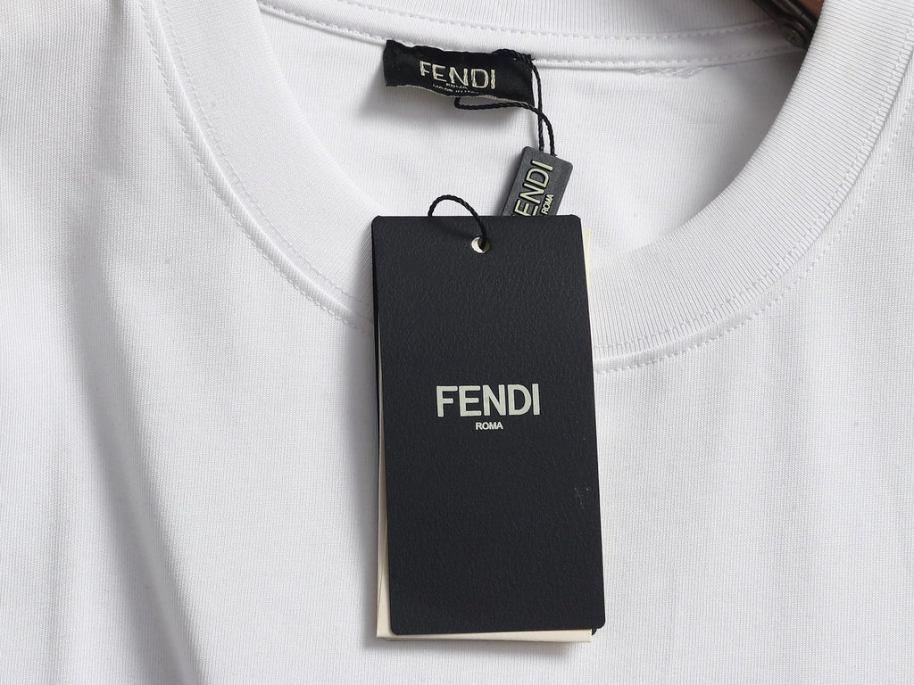 FENDI 26S SHORT SLEEVE T-SHIRT 094
