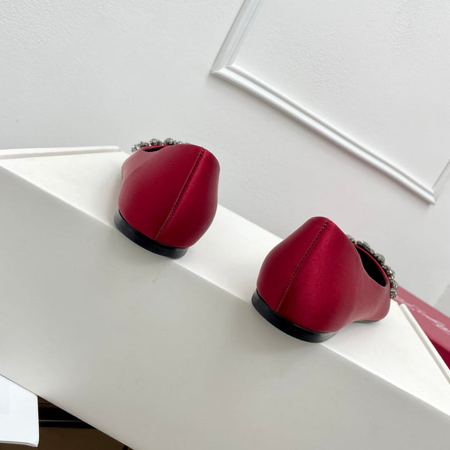 EFFLORESCENCE BALLERINAS IN RED GLITTER FABRIC
