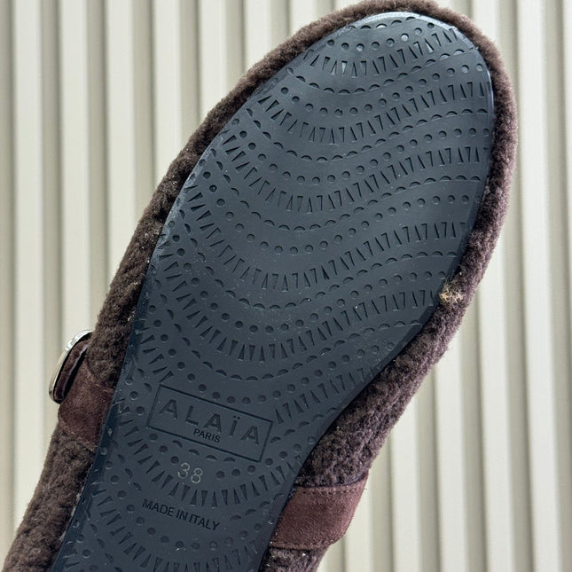 ALAIA 25S COZY MARY JANE SHEARLING FLATS IN DARK BROWN