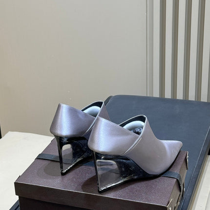 ALAIA 26S TRANSPARENT HIGH HEELS IN LAVENDER GRAY SATIN