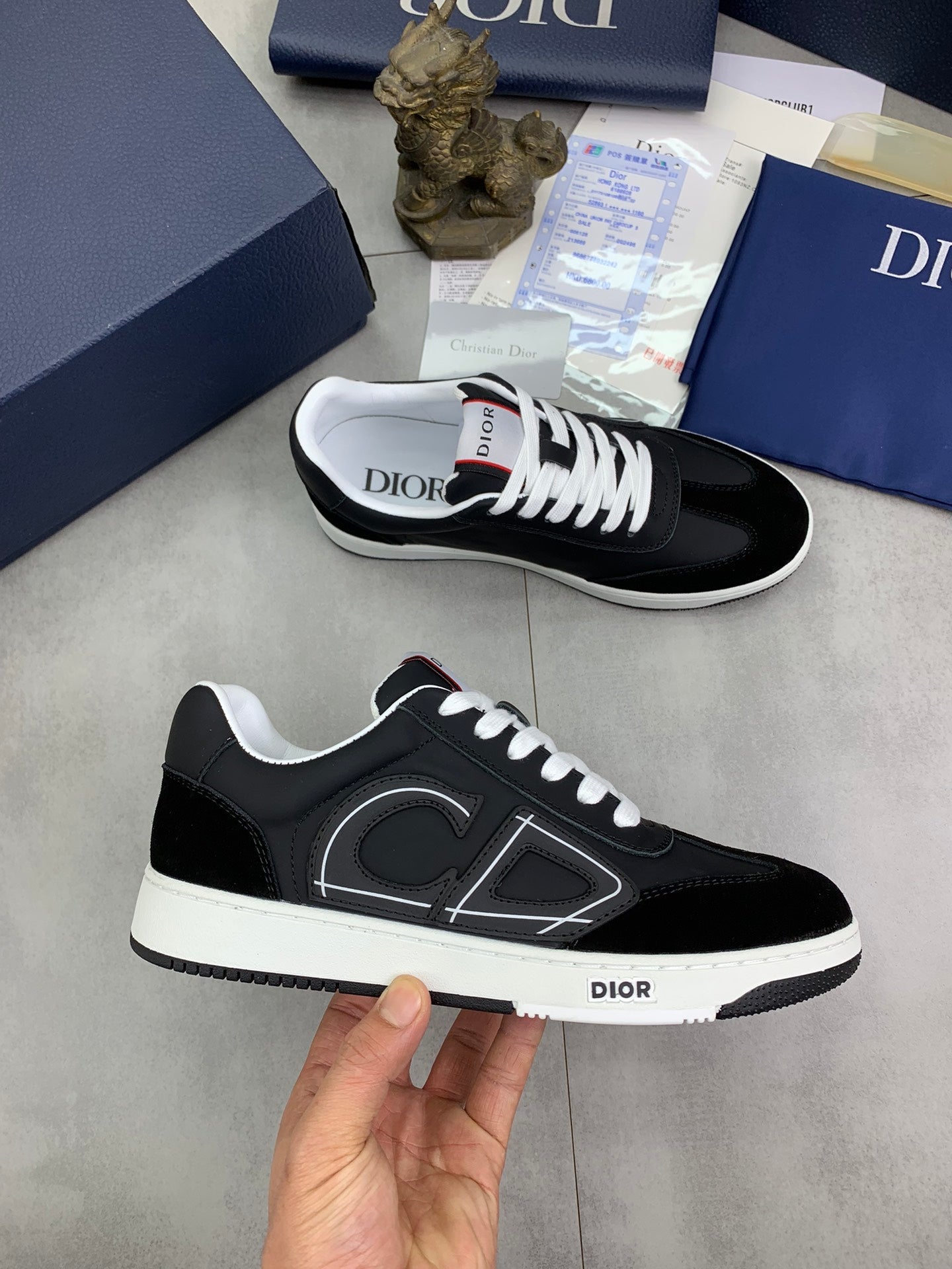 CD HOMME SNEAKERS BLACK CALFSKIN AND SUEDE