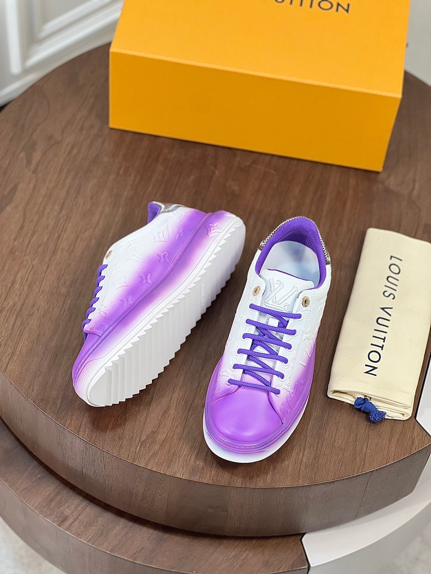 LV TIME OUT SNEAKER PURPLE MIX WHITE CALFSKIN