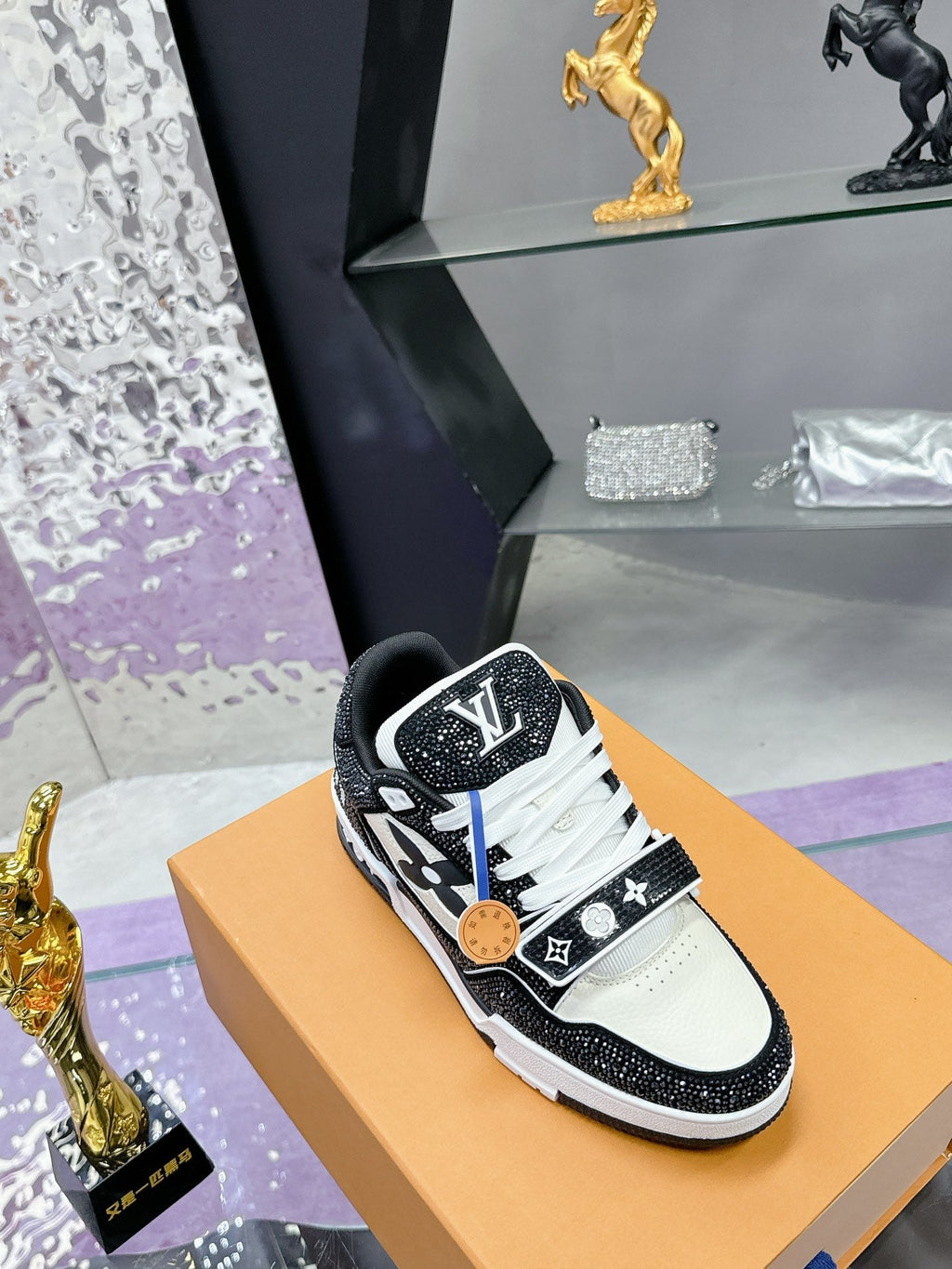 LV 26S TRAINER SNEAKERS IN BLACK WHITE CALFSKIN WITH RHINESTONE