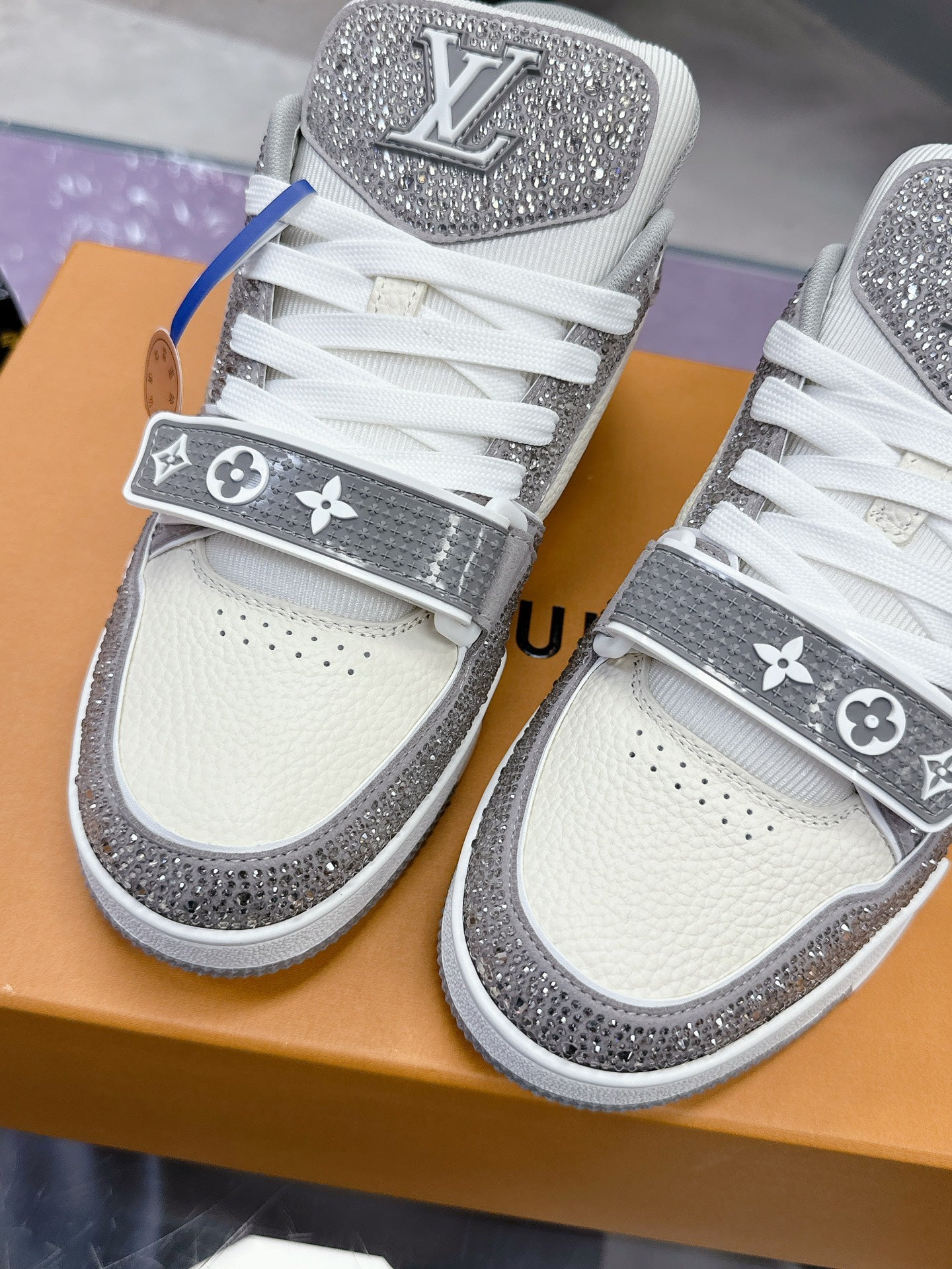 LV 26S TRAINER SNEAKERS IN WHITE GREY CALFSKIN WITH RHINESTONE