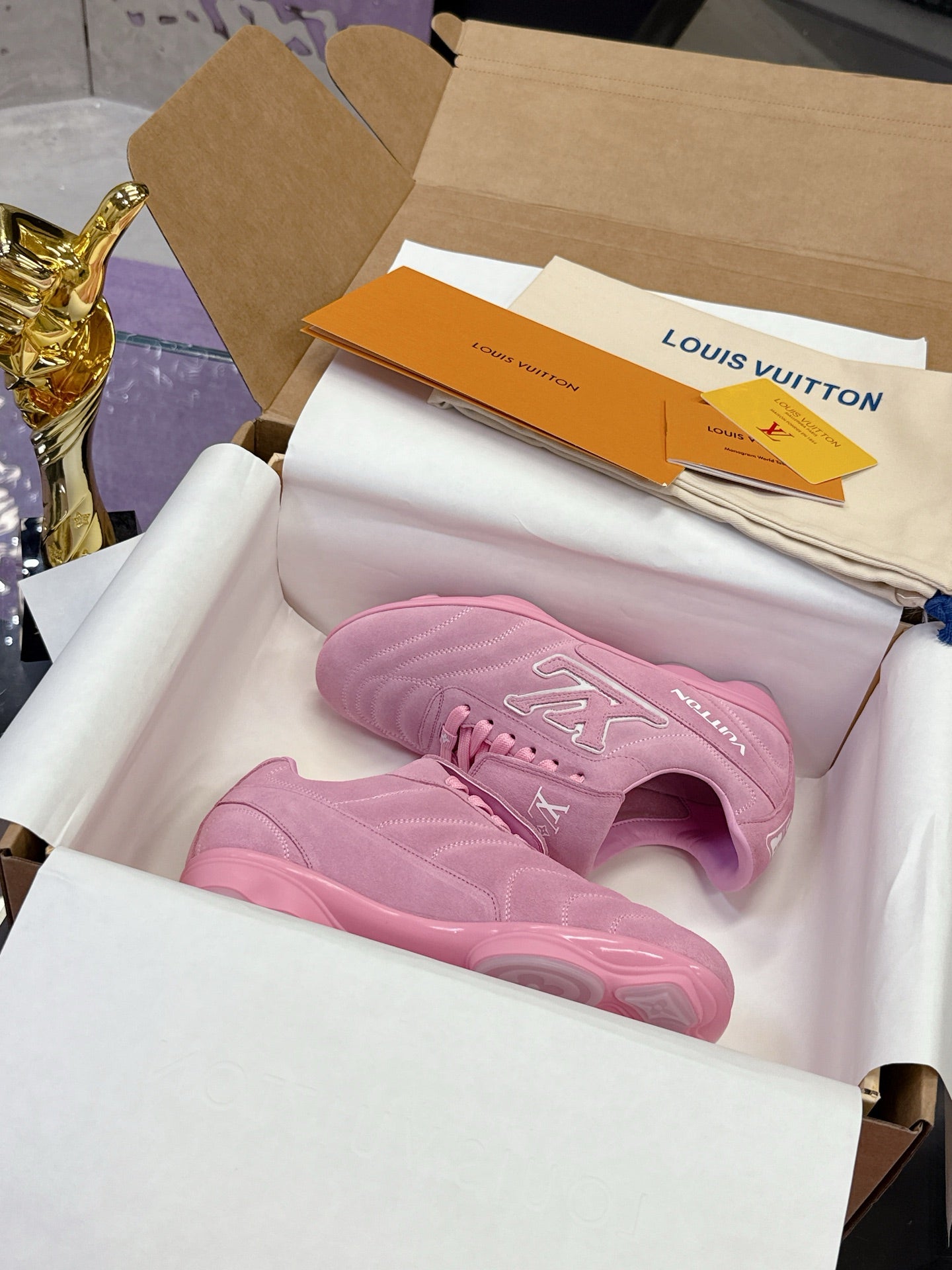 LV 26S FOOTPRINT SOCCER SNEAKERS IN PINK SUEDE