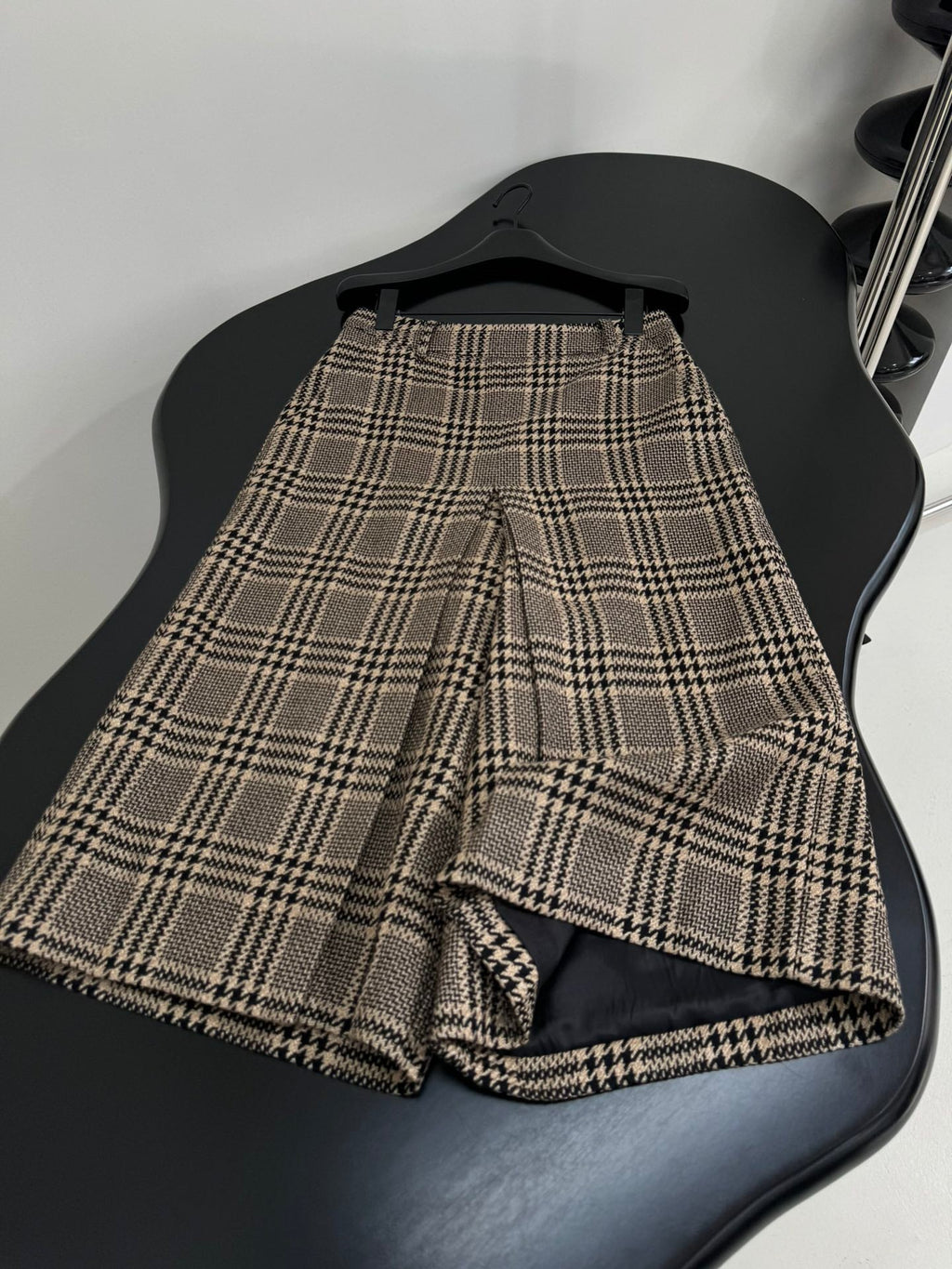 YSL 25S STRIPED STRAIGHT-LEG PANTS STYLE 228