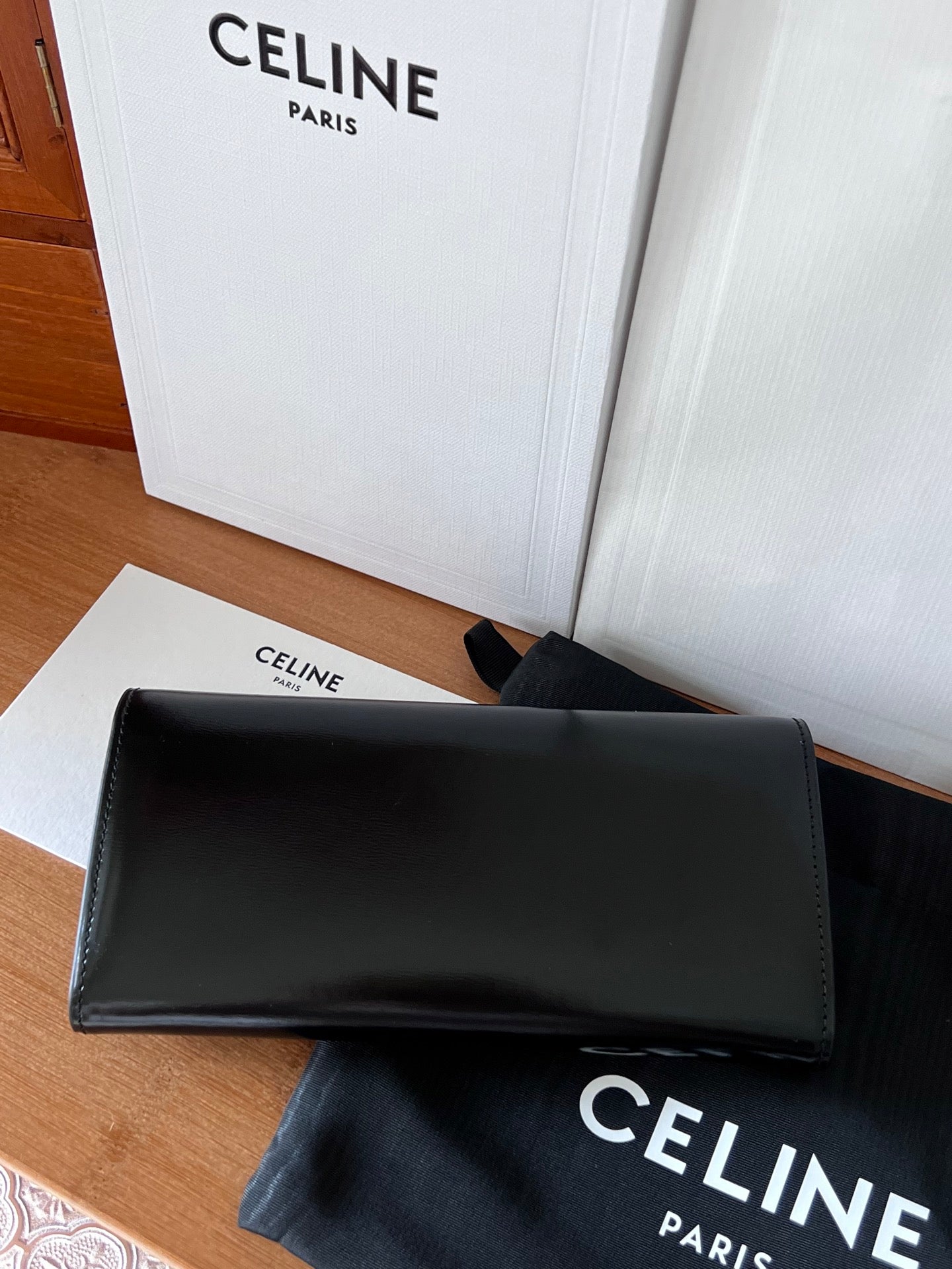 TRIOMPHE WALLET 19 IN BLACK CALFSKIN GOLD HARDWARE
