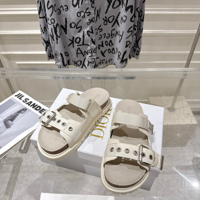 DIOR 26S SLIDES IN OFF WHITE CANVAS