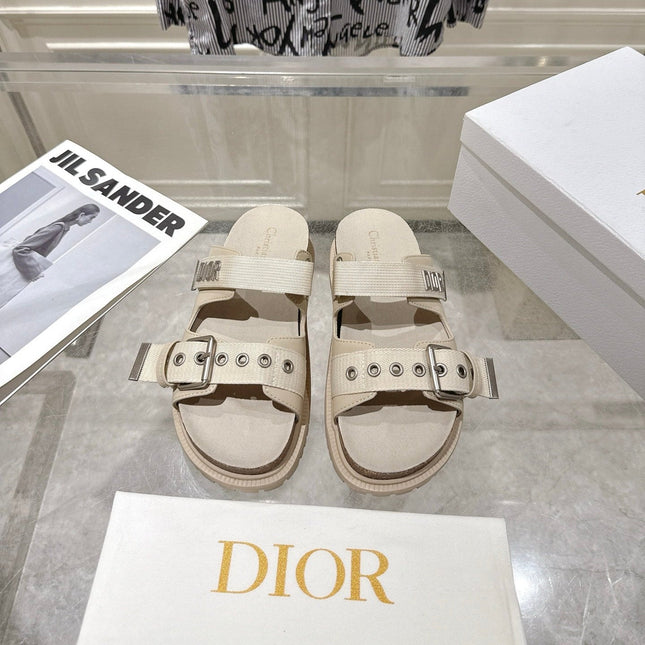 DIOR 26S SLIDES IN BEIGE CANVAS