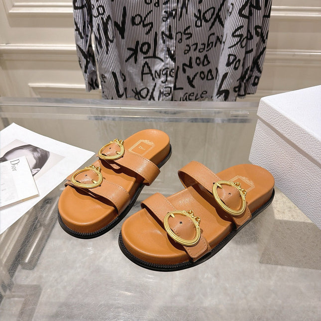 DIOR 26S MEDAILLON BUCKLE SLIDE IN SADDLE BROWN CALFSKIN