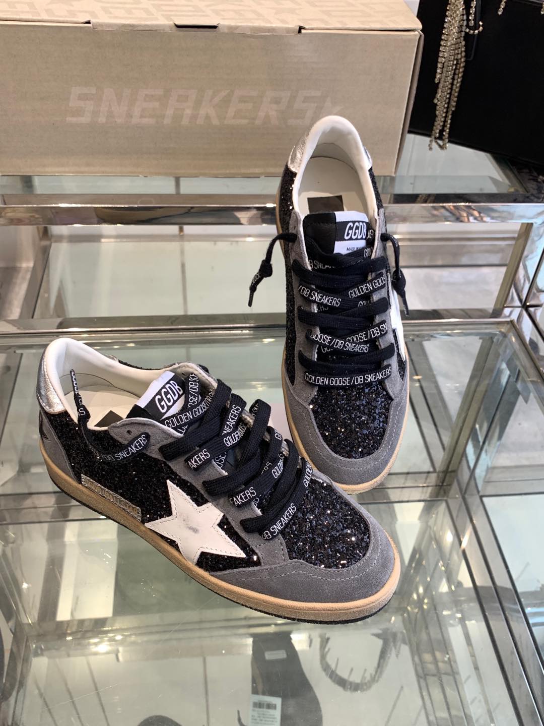 BALL STAR SNEAKERS WITH WHITE STAR IN BLACK GLITTER AND GRAY SUEDE