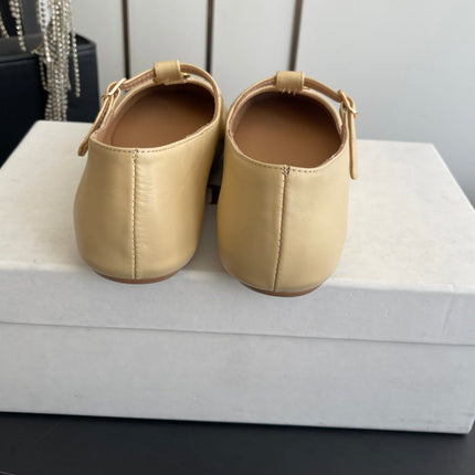 CHLOÉ 26S MARY JANE SHOES IN BEIGE CALFSKIN