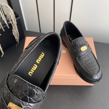 MIUMIU 26S PENNY LOAFERS IN BLACK CALFSKIN CROCODILE EMBOSSING