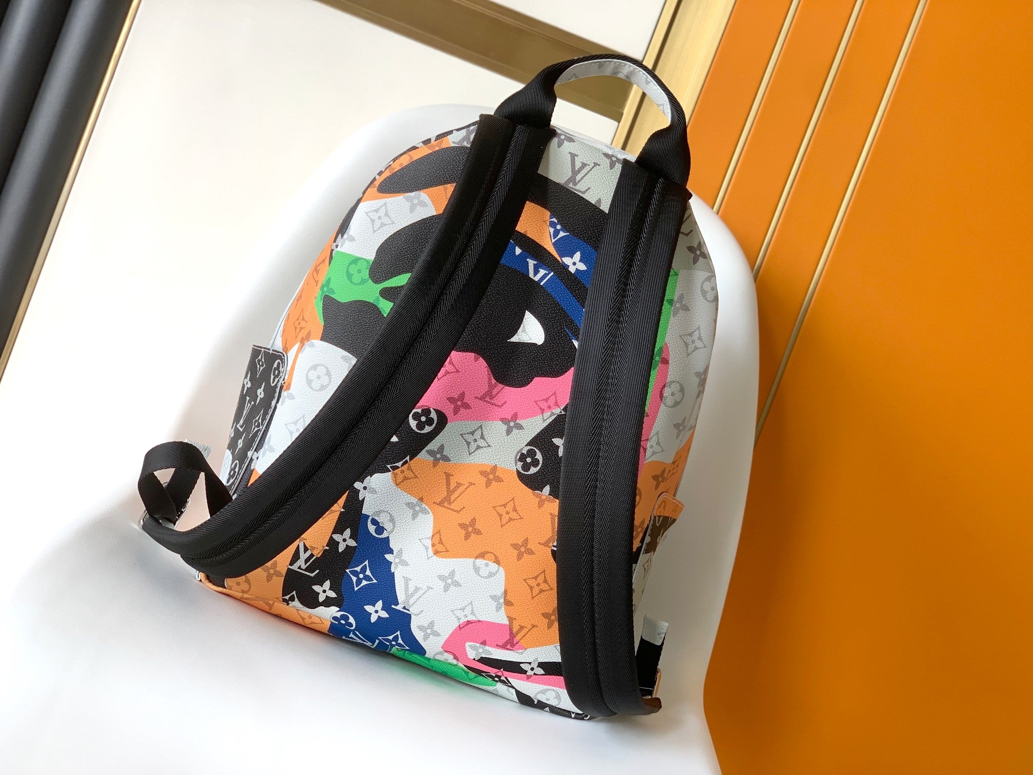 LV 26S DISCOVERY EYE BACKPACK 38 IN MULTICOLOR MONOGRAM CANVAS