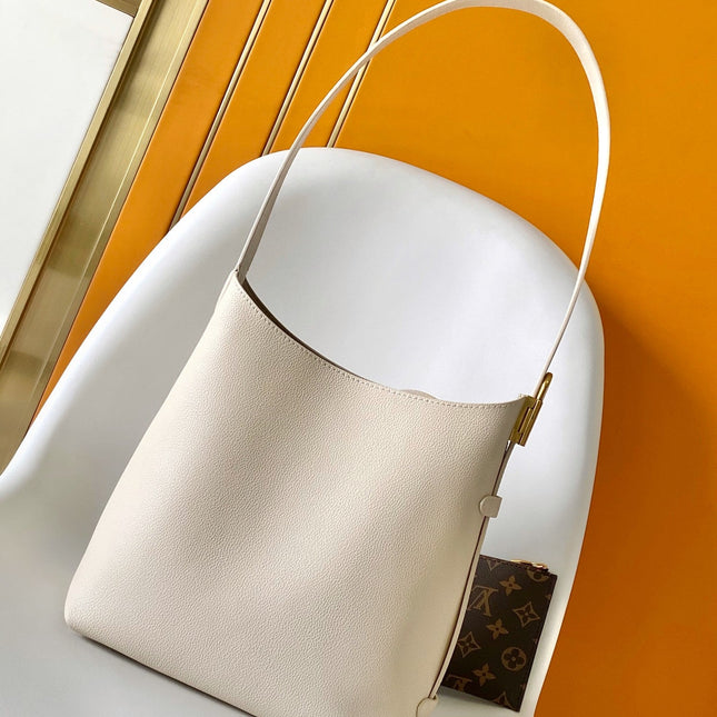 LV 25S LOW KEY HOBO BAG 35 CM IN CREAM WHITE CALFSKIN
