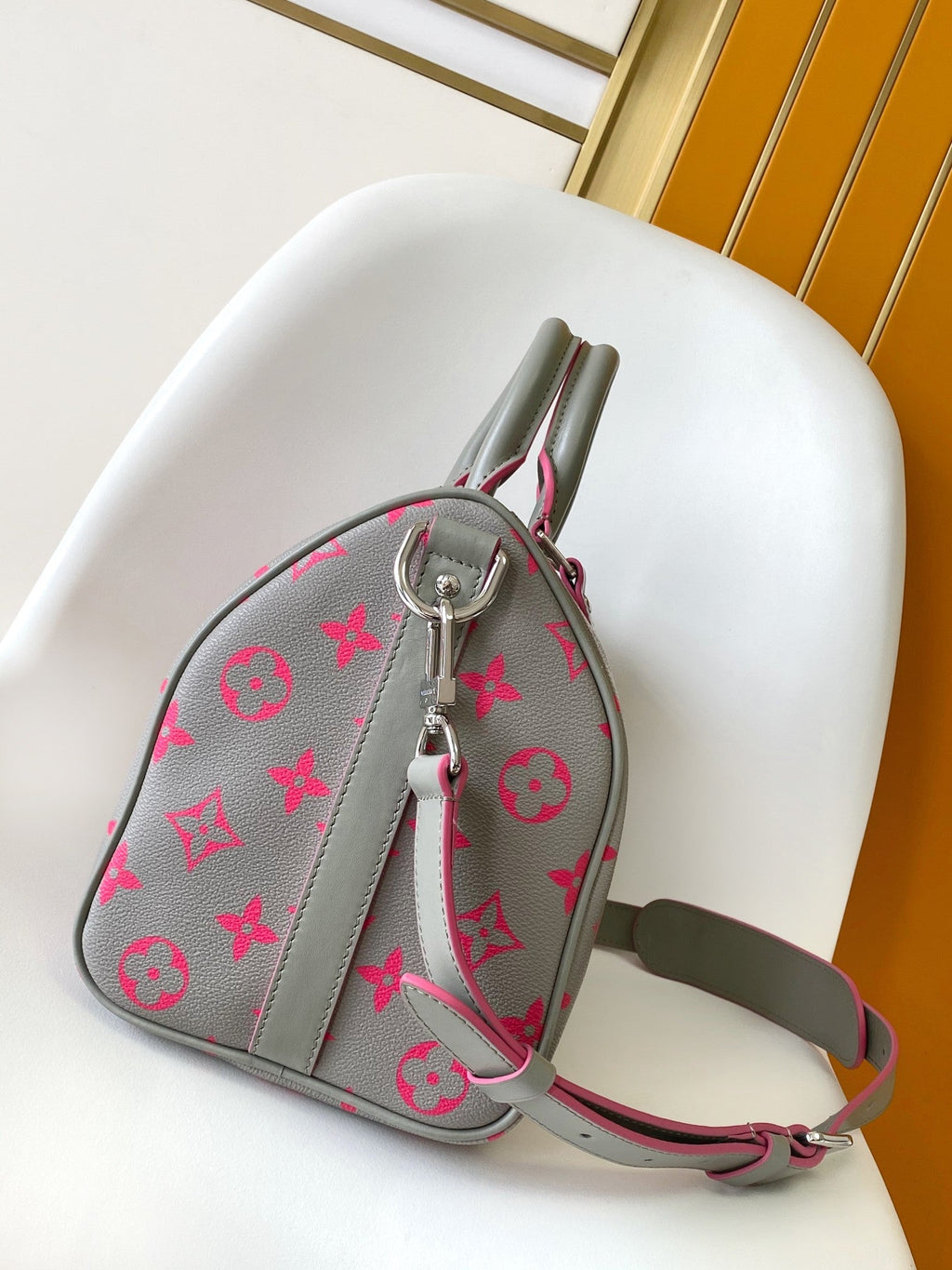 LV 26S KEEPALL 34 IN DARK GREY MONOGRAM CANVAS