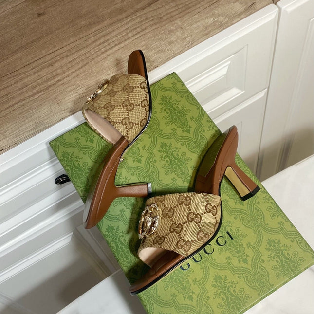 GUCCI 26S HEELED SLIDES 75 MM IN SAND BROWN CANVAS AND LAMBSKIN