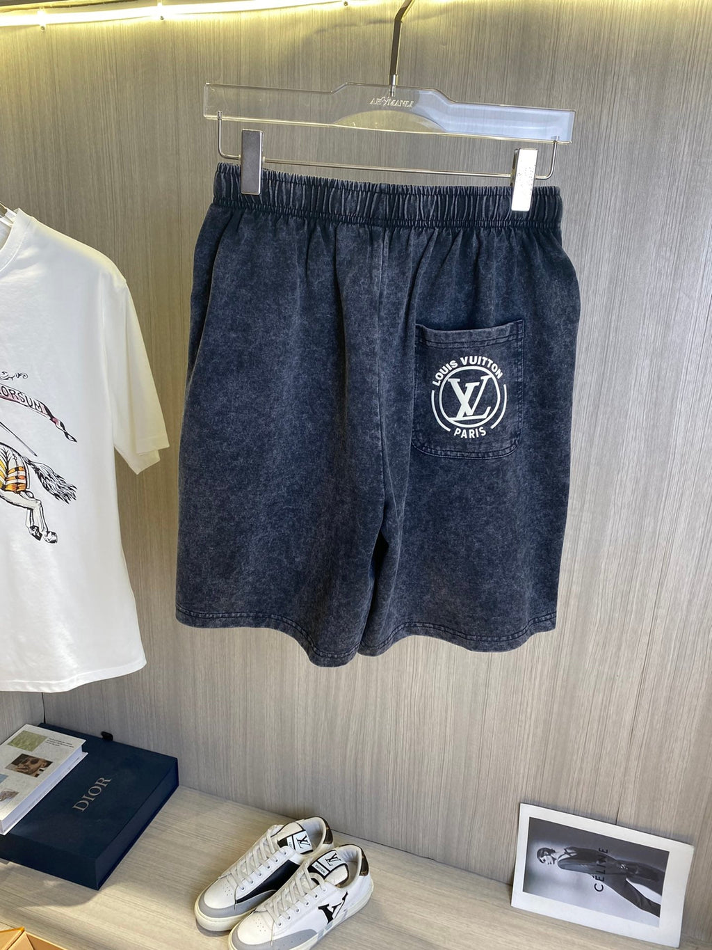 LV CASUAL SHORT BLACK DENIM 239582
