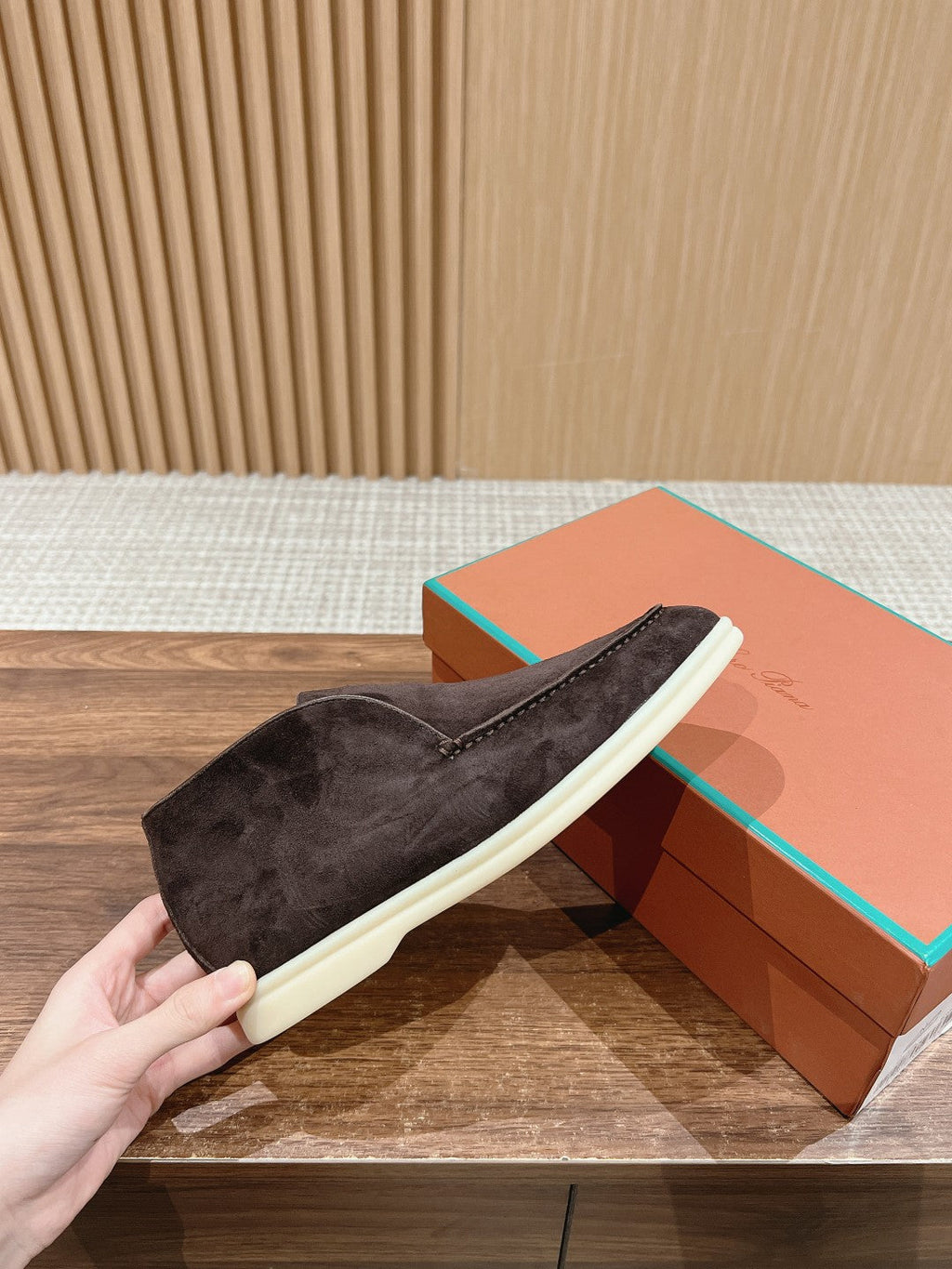 LP OPEN WALK LOAFERS ASH BROWN SUEDE