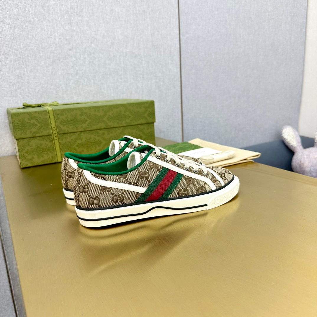 GG TENNIS 1977 TRAINER LIGHT BROWN CANVAS WITH BLACK TRIM