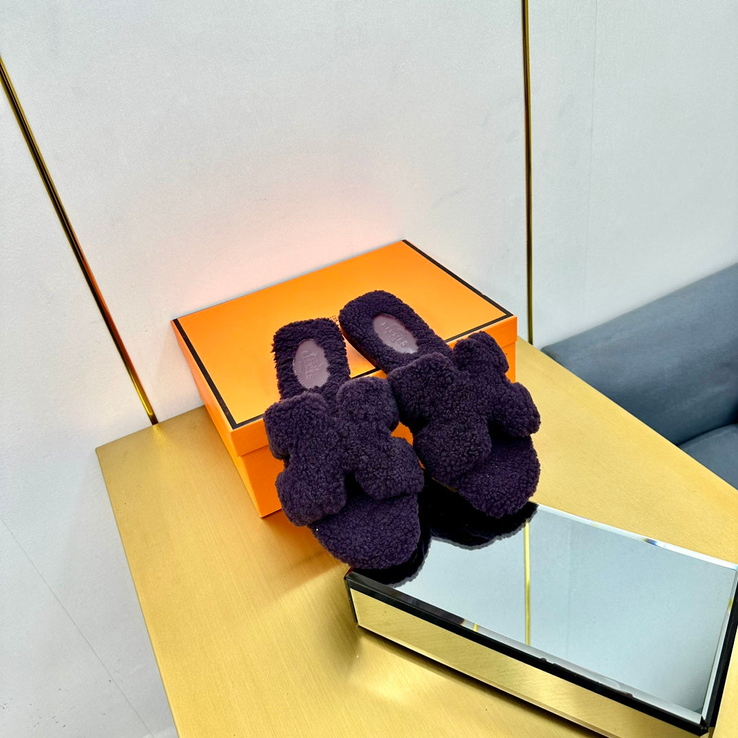 0RAN SHEARLING SANDALS EGGPLANT PURPLE