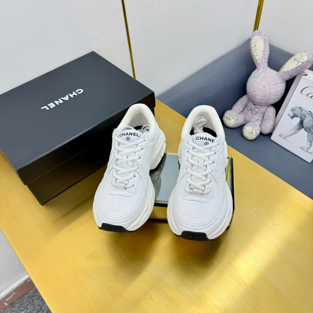 DAD SNEAKER IN WHITE SUEDE AND BREATHABLE MESH