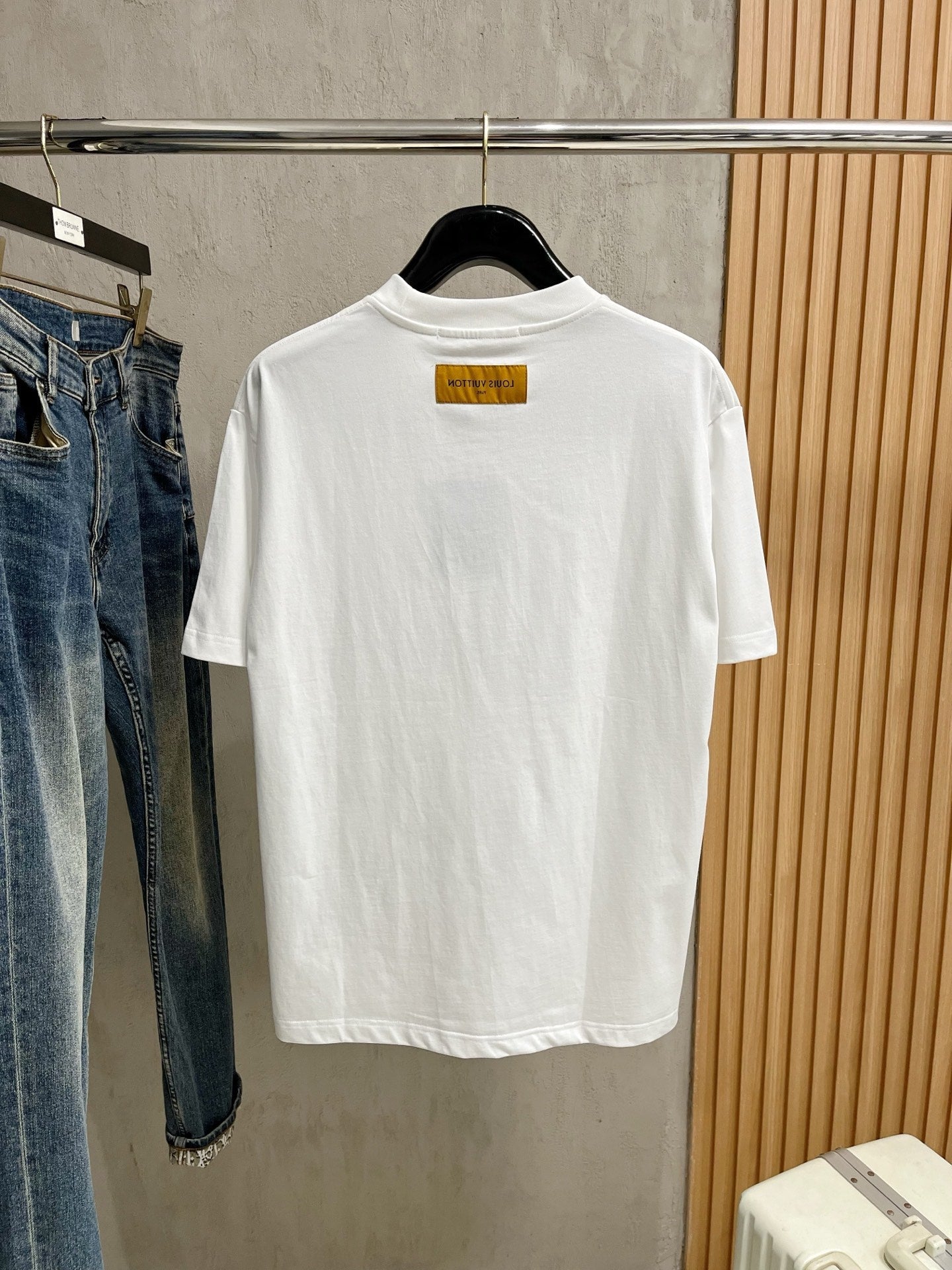 LV T-SHIRT IN WHITE COTTON LOGO PRINT 238865