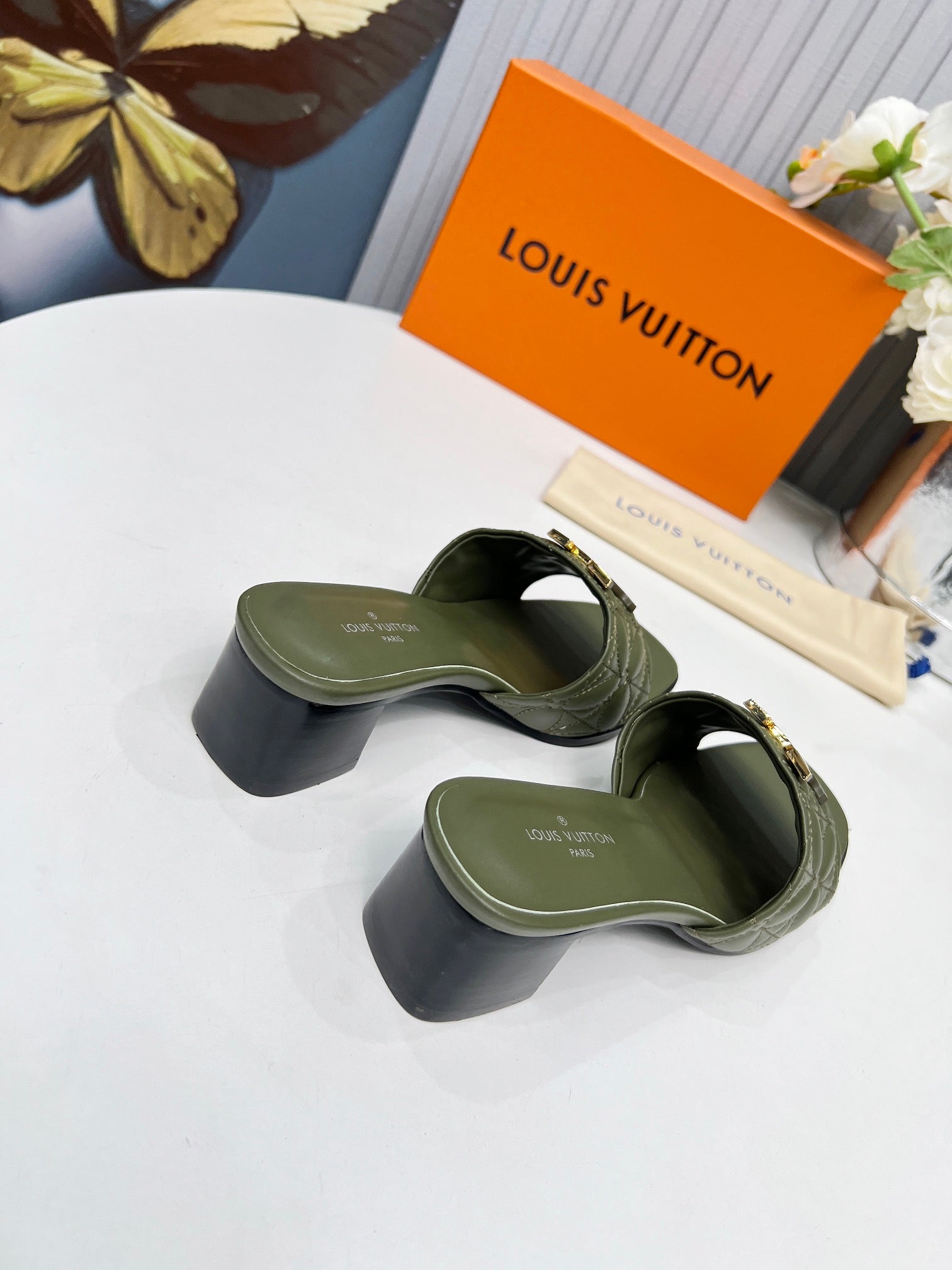 LV 26S MARE HIGH-HEELED MULE SANDALS IN MOSS GREEN CALFSKIN