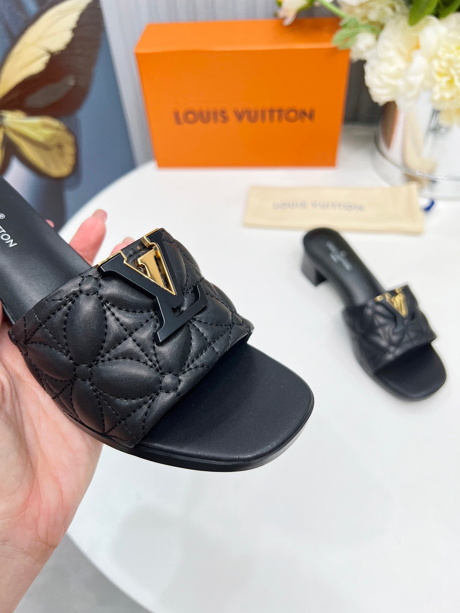 LV 26S MARE HIGH-HEELED MULE SANDALS IN BLACK CALFSKIN