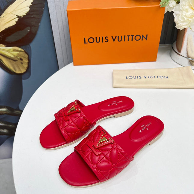 LV 26S MARE FLAT MULES IN RED CALFSKIN
