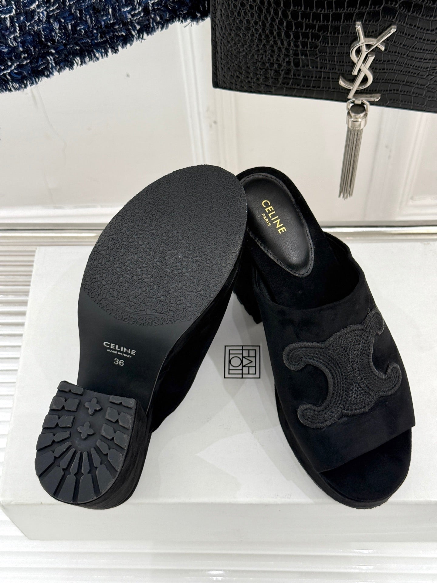 ELENA MULE IN BLACK VELVET