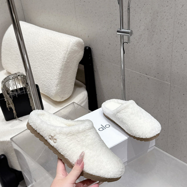 ALO 25S BIRKENSTOCK CLOGS IN WHITE WOOL