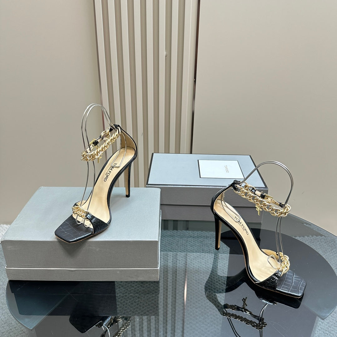 HIGH-HEELED SANDAL IN BLACK CALFSKIN