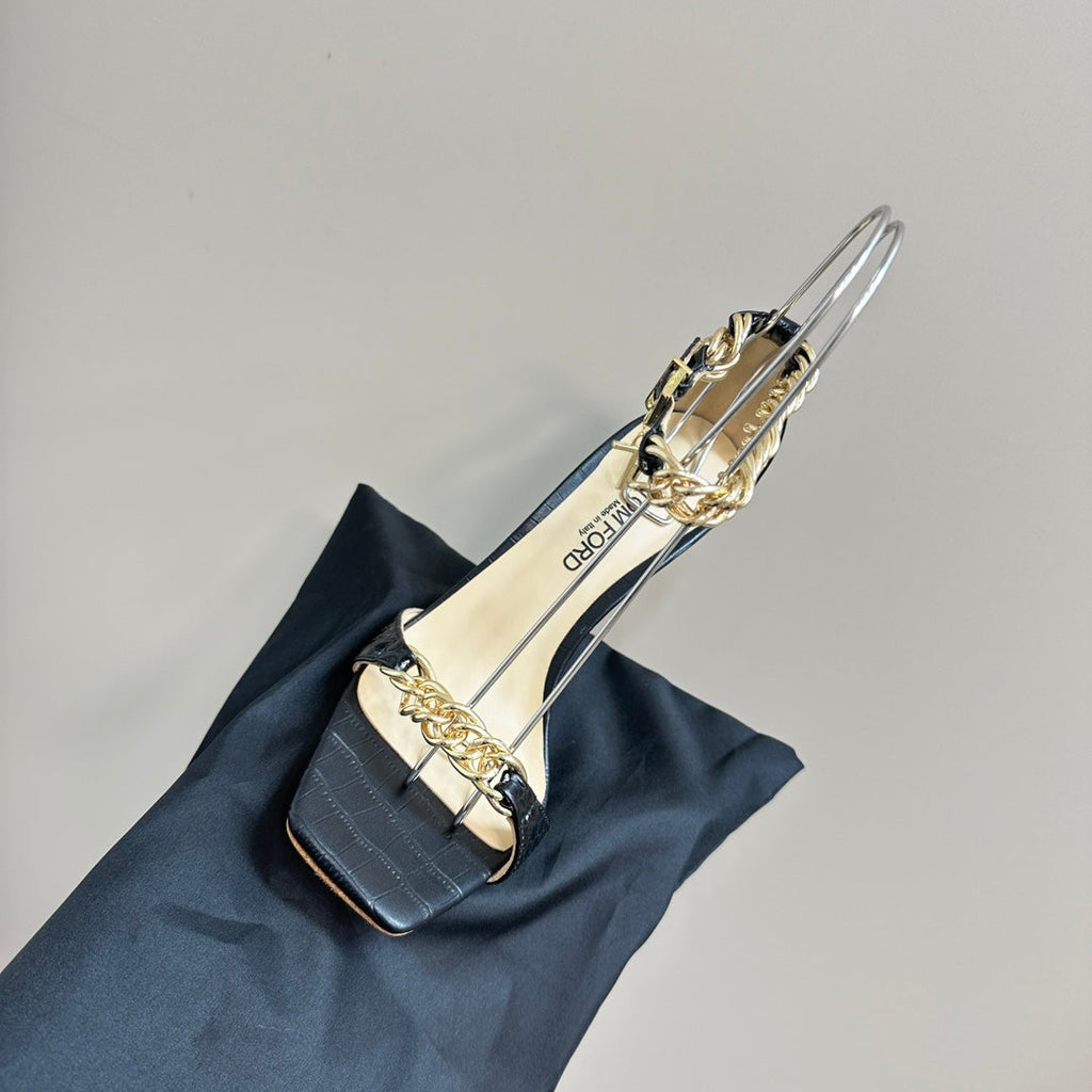 HIGH-HEELED SANDAL IN BLACK CALFSKIN