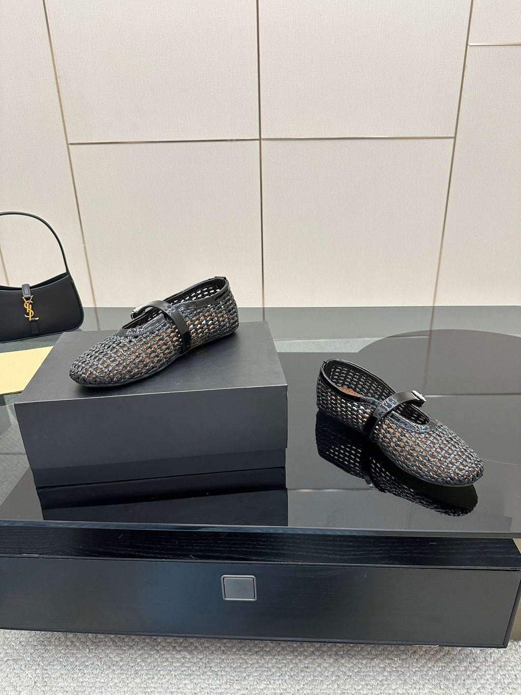ALAIA MARY JANE FLAT 25S IN BLACK WOVEN MESH