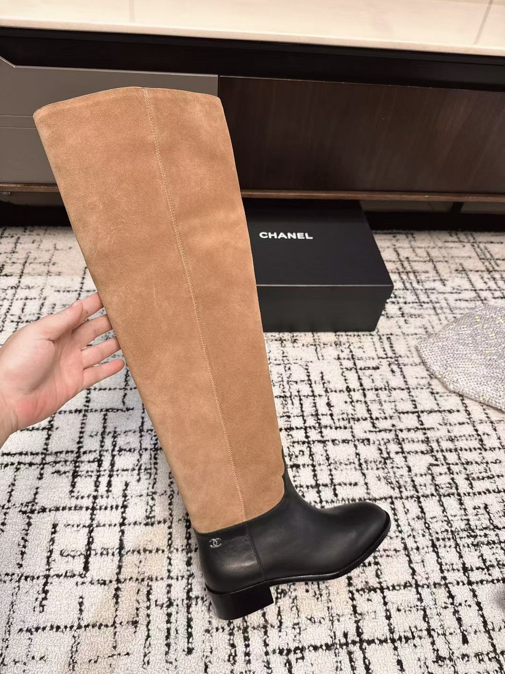 CC HIGH BOOTS IN TAN BROWN SUEDE MIX BLACK CALFSKIN
