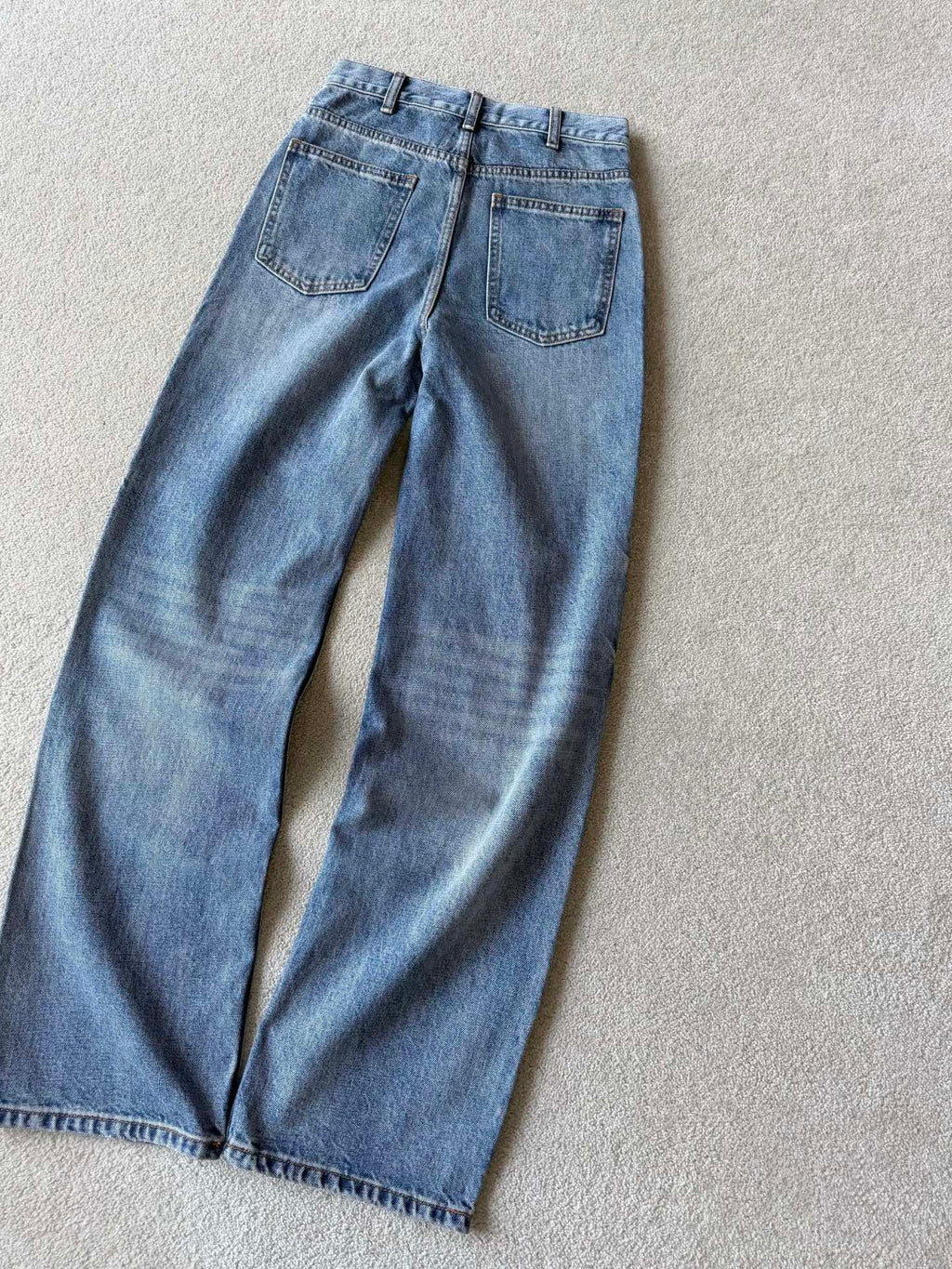 CELINE 26S JEANS 172