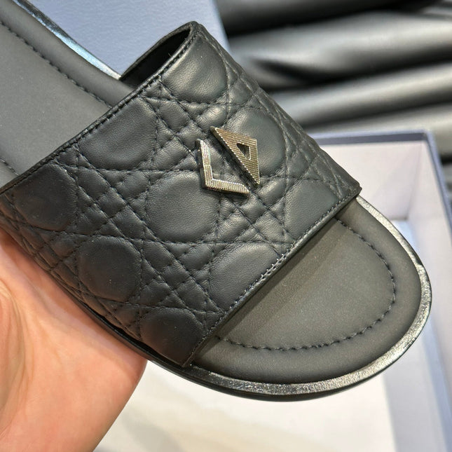 CD ALIAS SUMMER SLIPPER BLACK EMBOSSED CALFSKIN