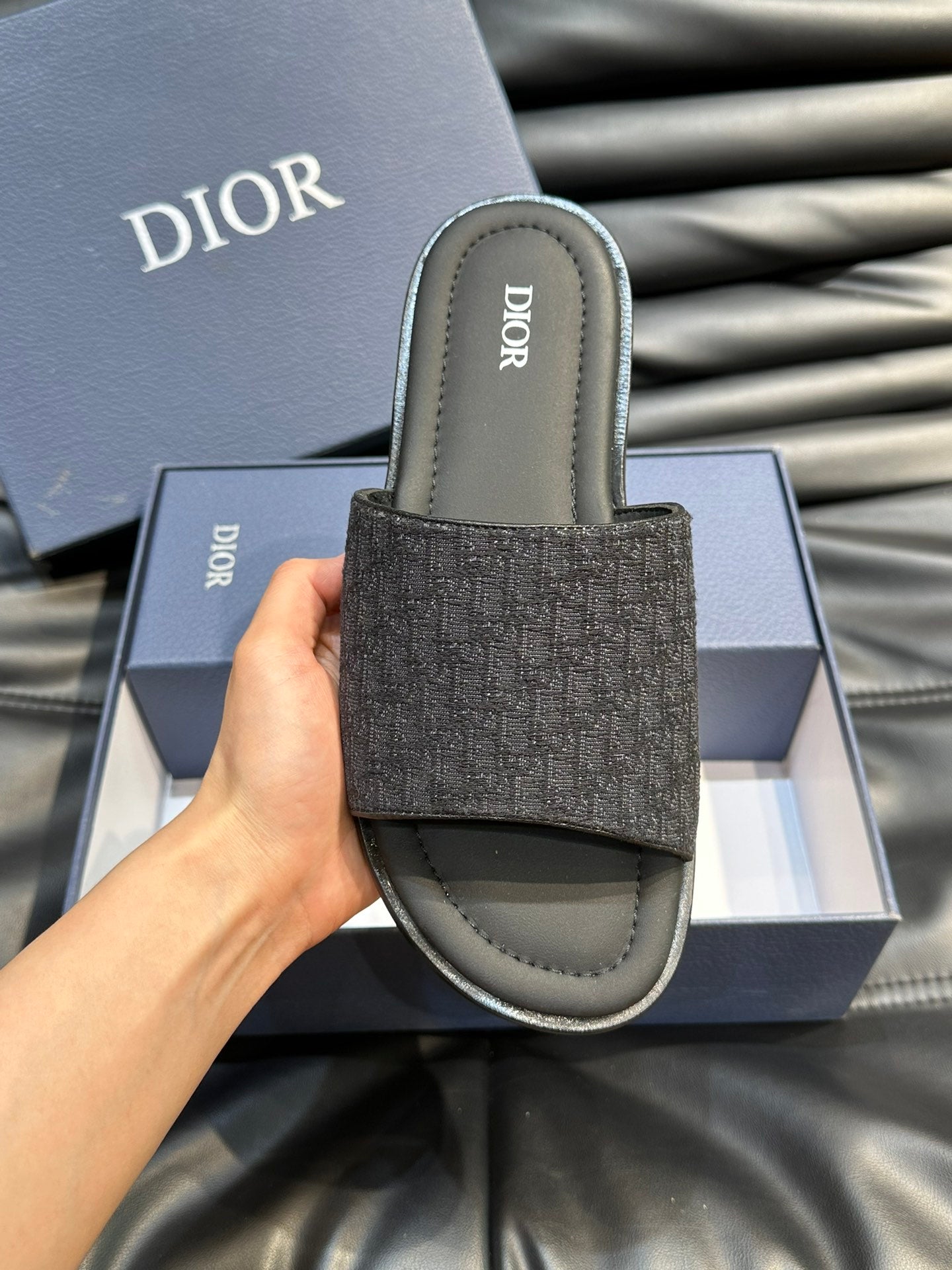 CD SLIDE ALIDAS SLIPPER BLACK JACQUARD AND SILK