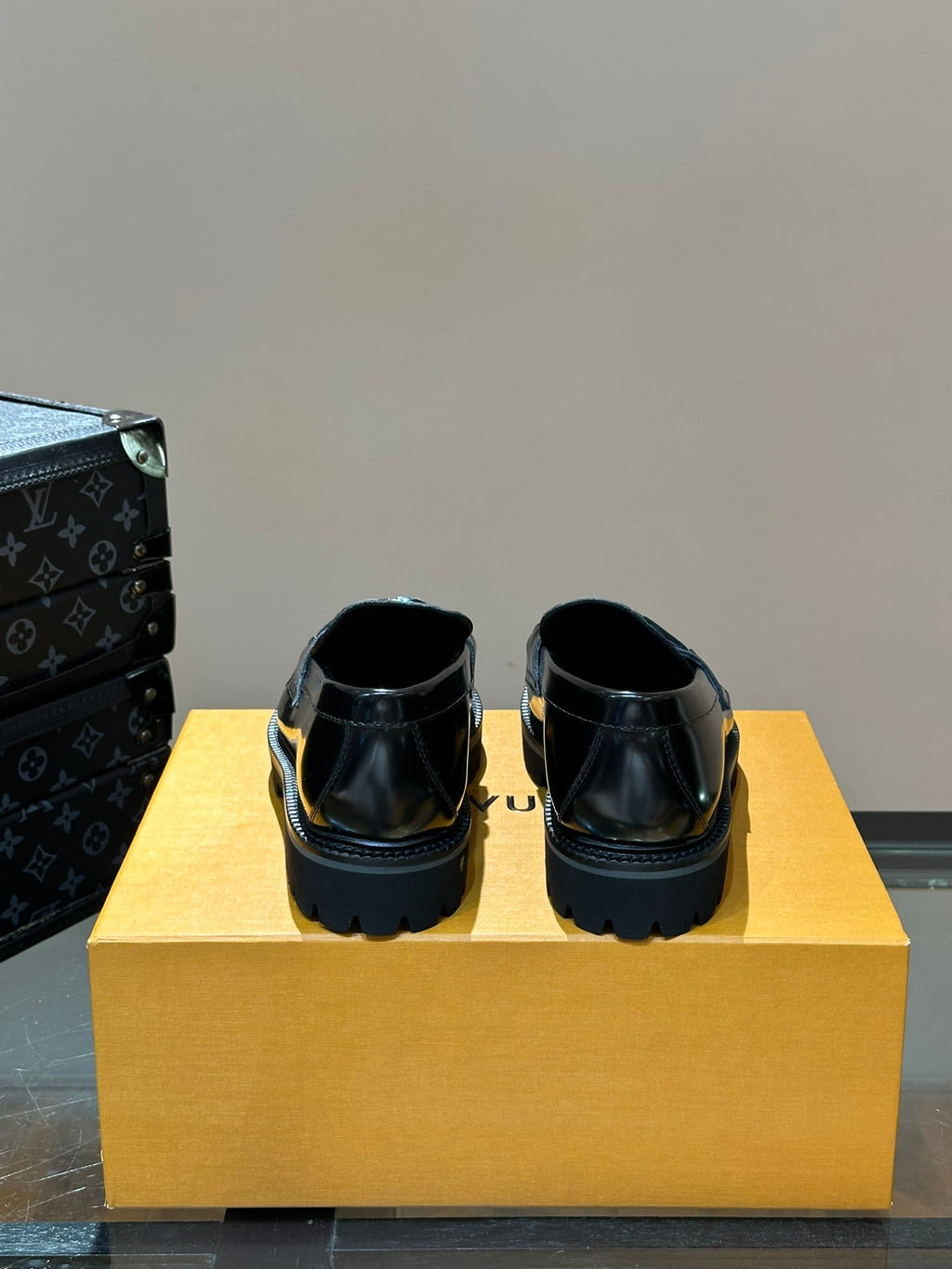 LV MAJOR LOAFER IN BLACK IMPRINT CALFSKIN
