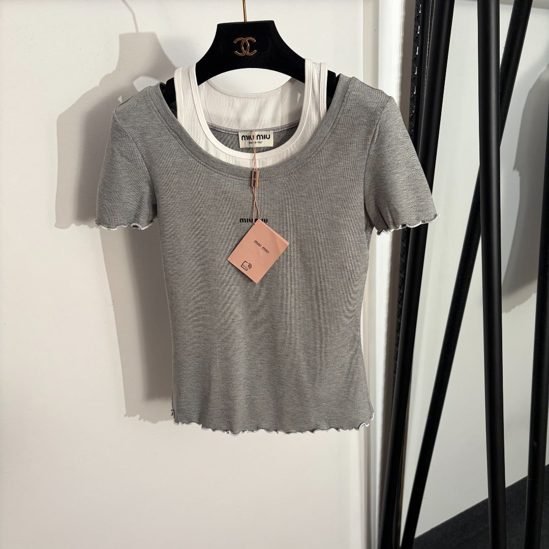 MIUMIU 26S SHORT SLEEVE T-SHIRT 1209