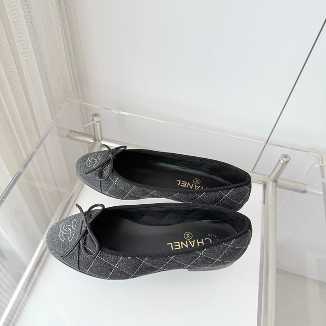 CHANEL 26S BALLET FLATS IN GREY DENIM WITH BOW