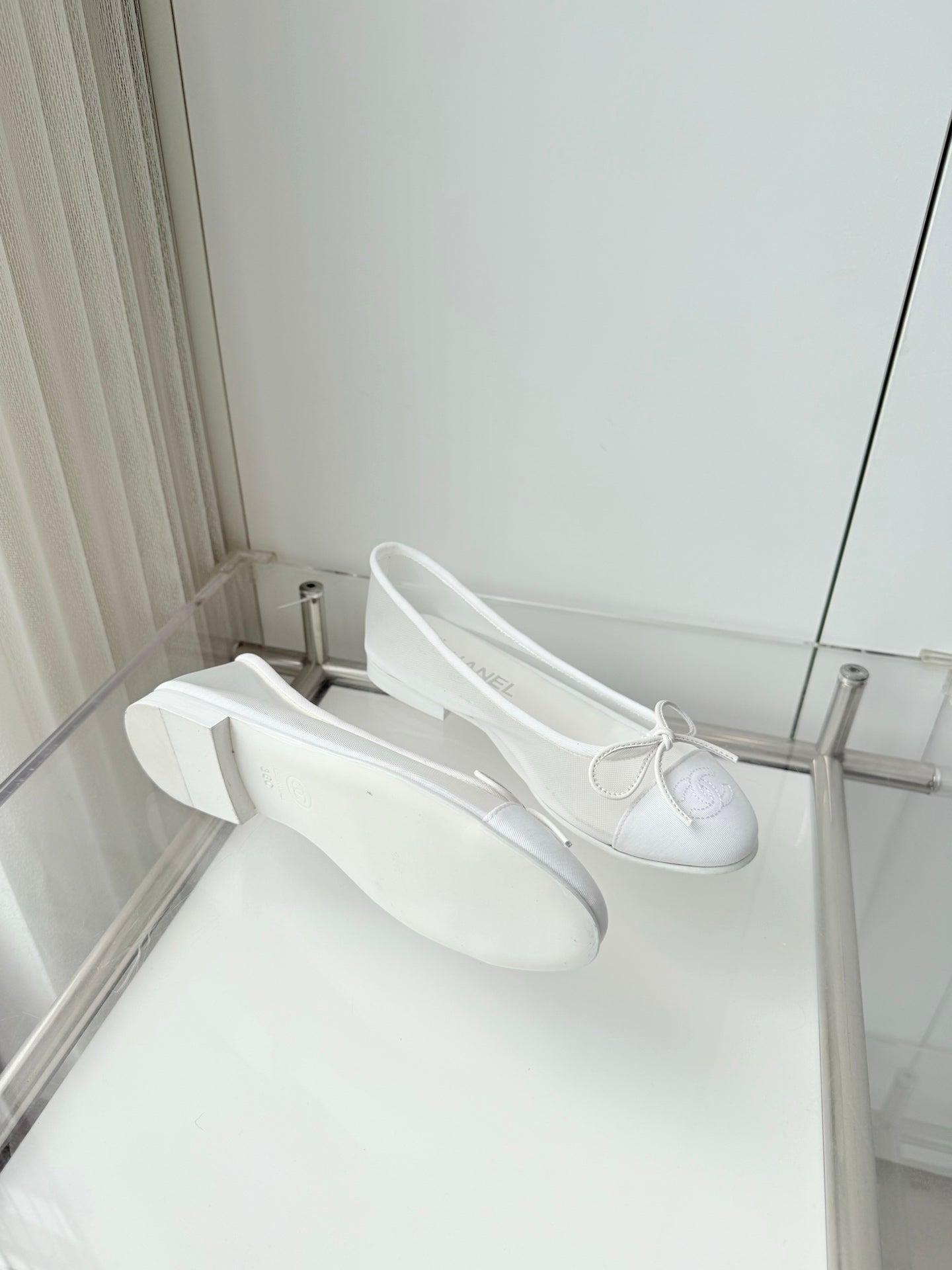 CHANEL 26S BALLET FLATS IN WHITE MESH TOE CAP AND BOW