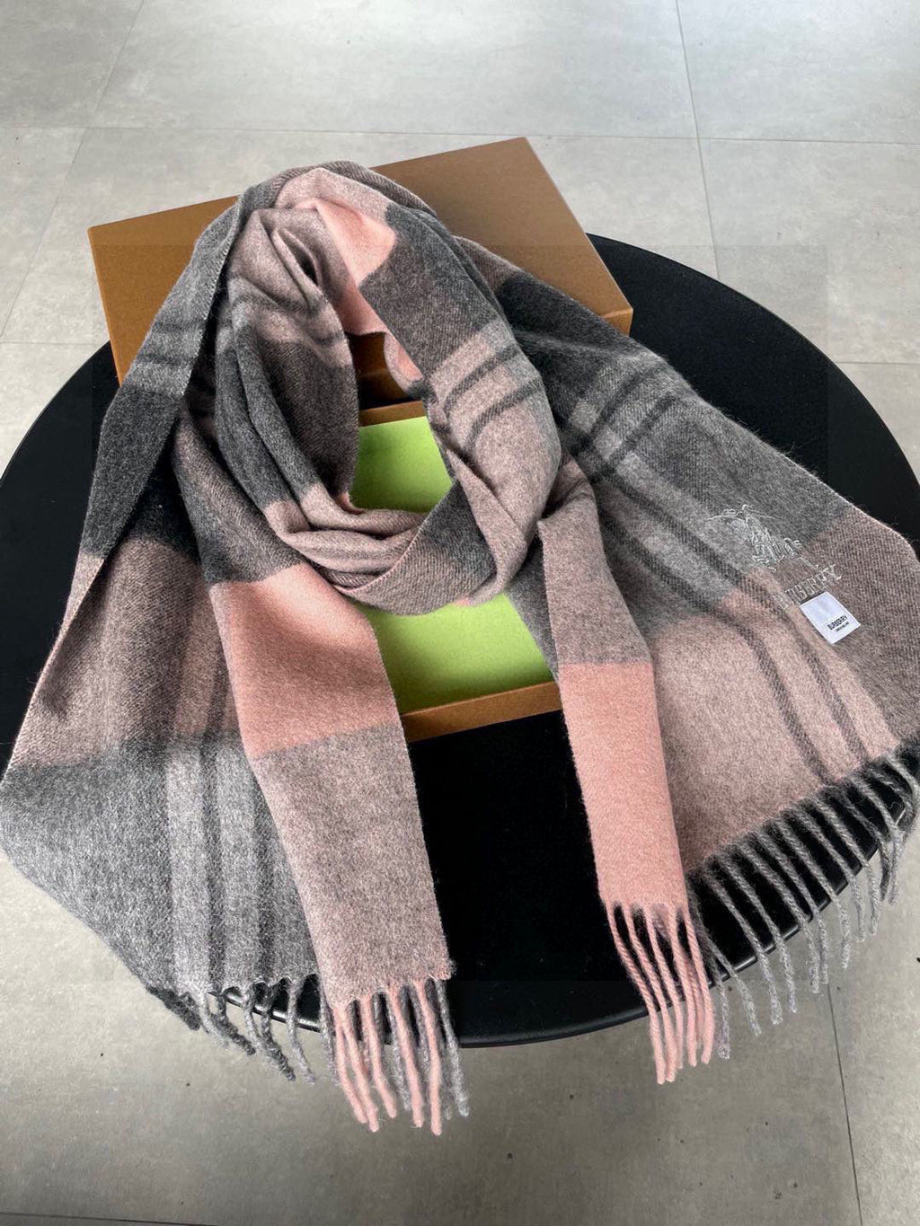 BURBERRY 25S SCARF 200 CM IN CASHMERE 938235
