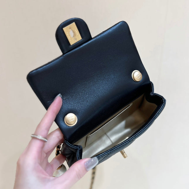 25S CHANEL CROSSBODY HANDBAG 17 IN BLACK LAMBSKIN GOLD HARDWARE