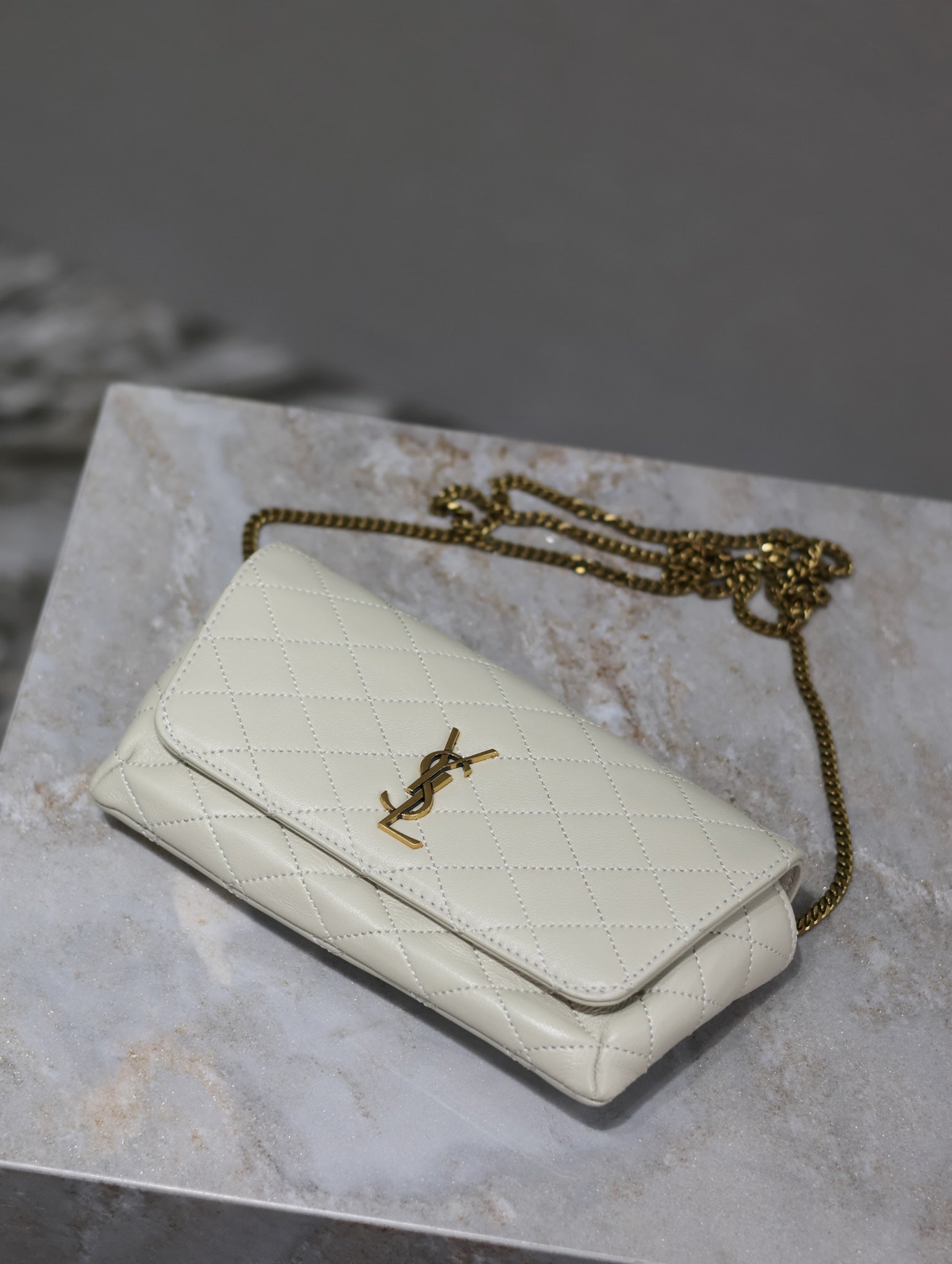 YSL 25S SAINT LAURENT GABY 19 IN BLANC VINTAGE QUILTED CALFSKIN GOLD HARDWARE