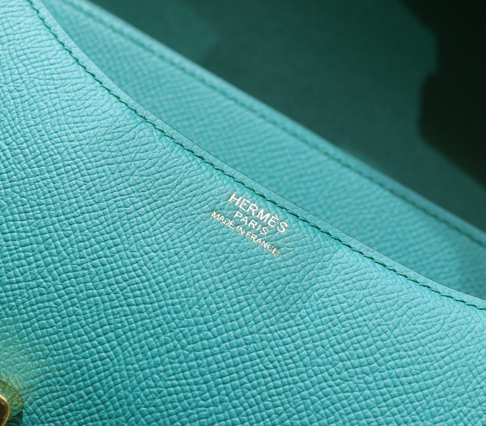 HM 25S CONSTANCE EVERCOLOR BAG 24 CM IN DARK GREEN EPSOM WITH GOLD HARDWARE